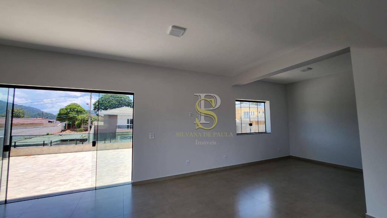 Casa à venda com 3 quartos, 237m² - Foto 12