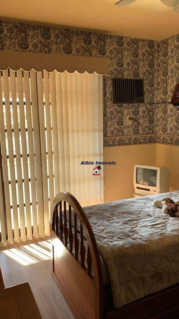 Casa à venda com 6 quartos, 710m² - Foto 57