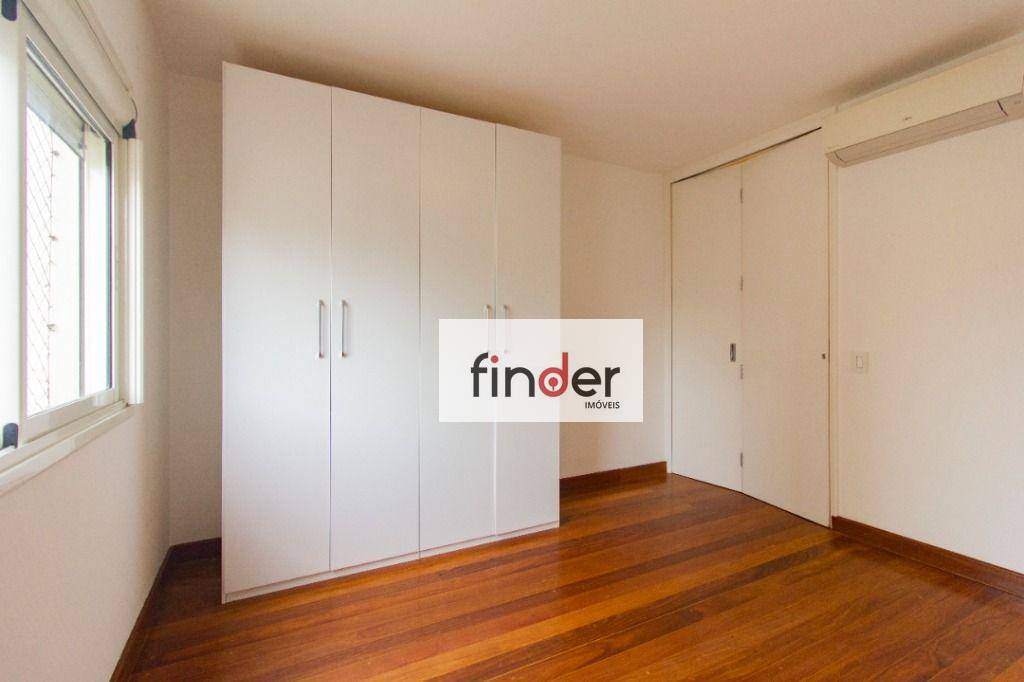 Apartamento à venda com 4 quartos, 234m² - Foto 11