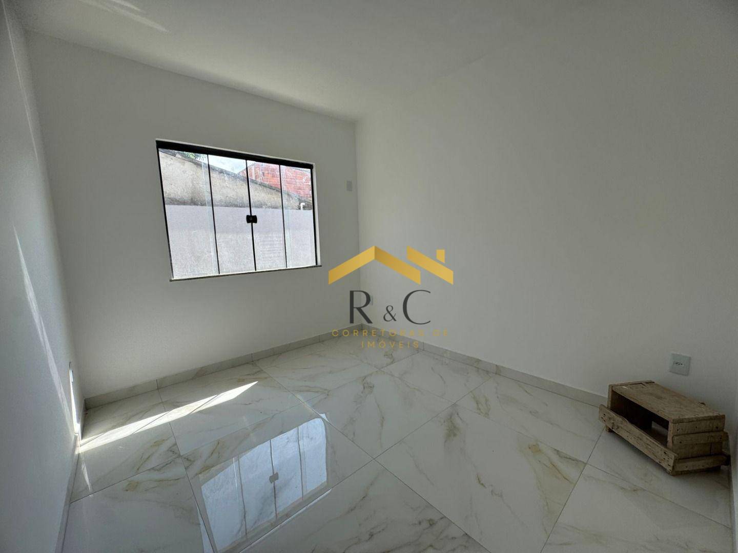 Casa à venda com 3 quartos, 81m² - Foto 13