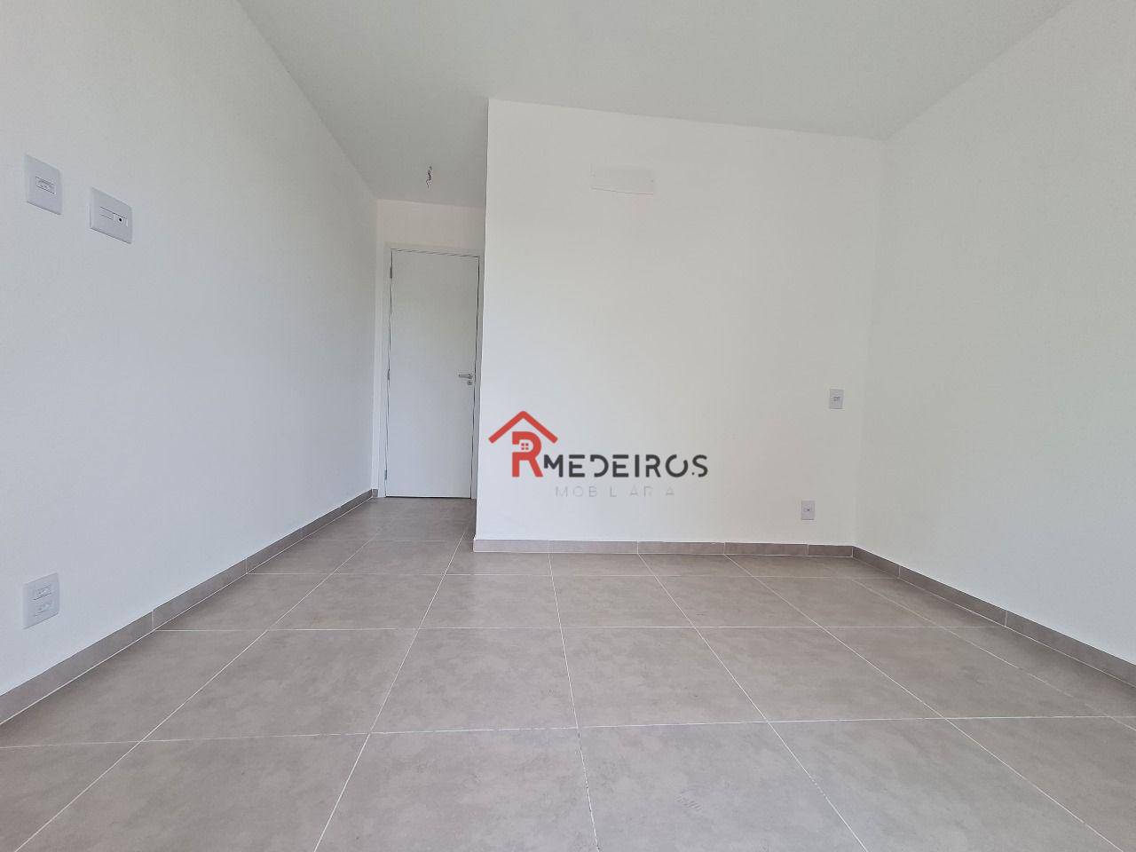 Apartamento à venda com 2 quartos, 101m² - Foto 7