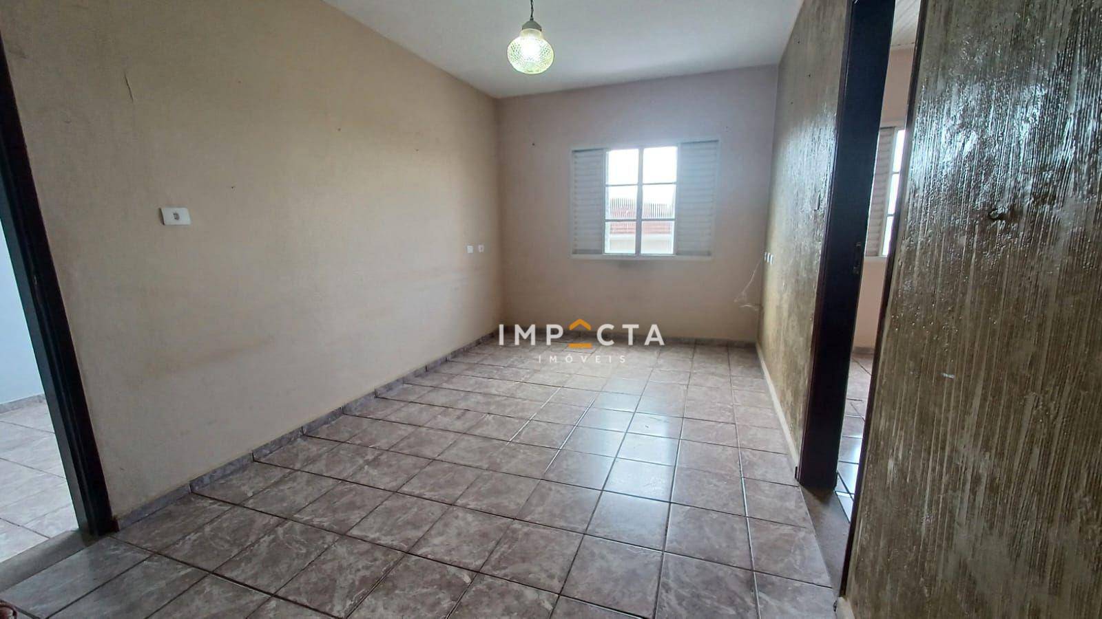 Casa à venda com 4 quartos, 128m² - Foto 3