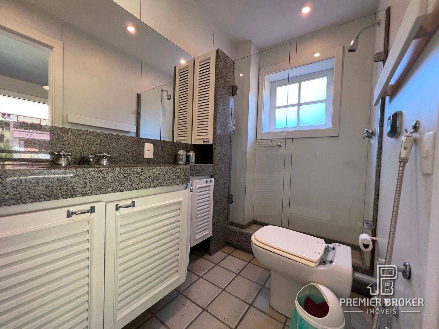 Casa de Condomínio à venda com 4 quartos, 371m² - Foto 19