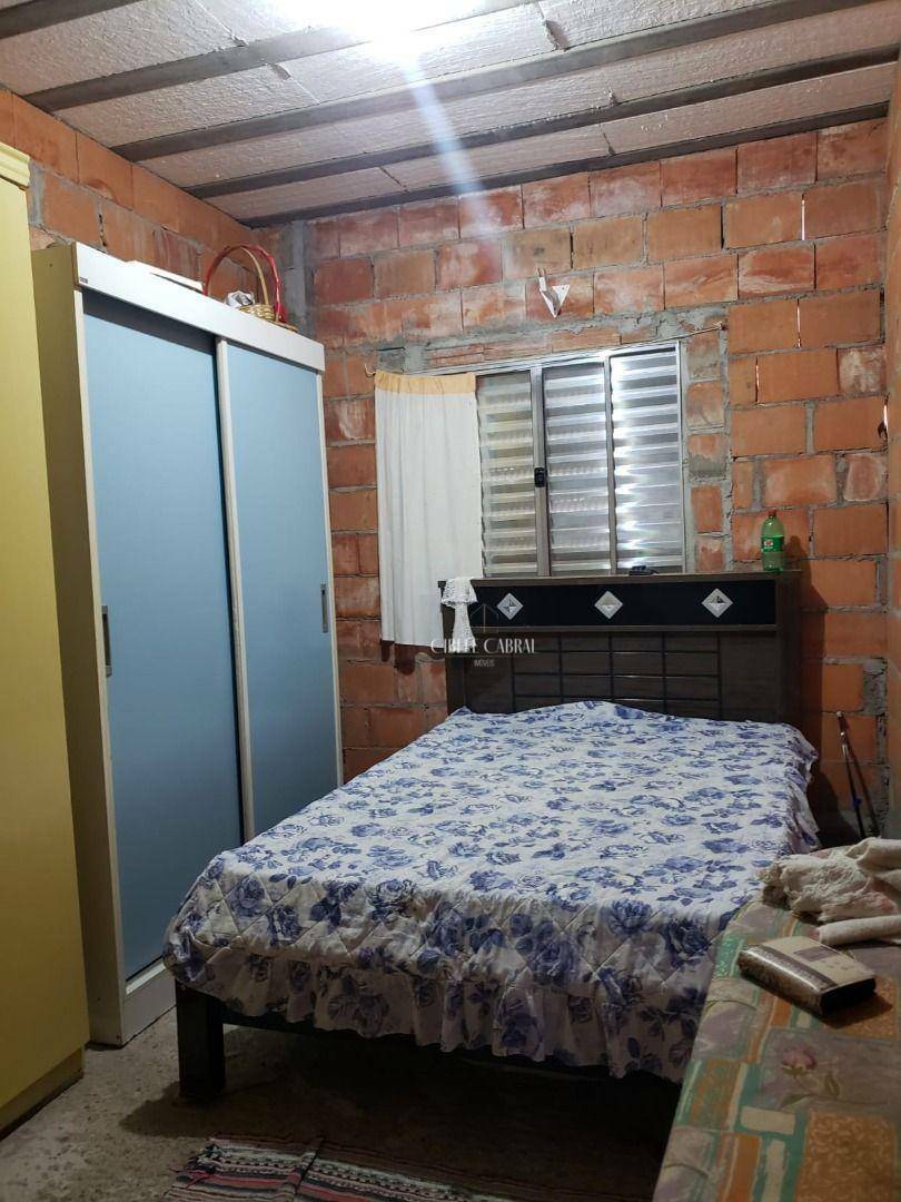 Casa à venda com 3 quartos, 200m² - Foto 16