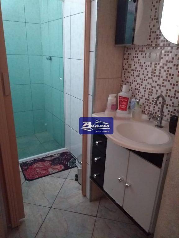 Casa à venda com 3 quartos, 200m² - Foto 5