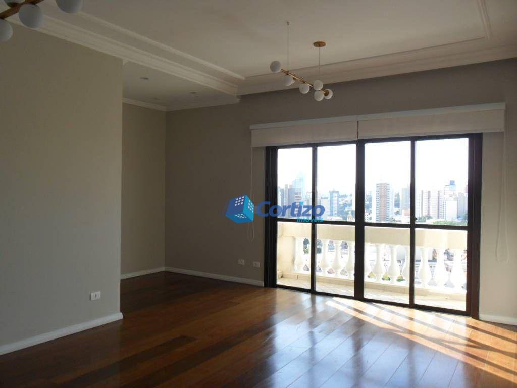 Apartamento à venda com 3 quartos, 148m² - Foto 2