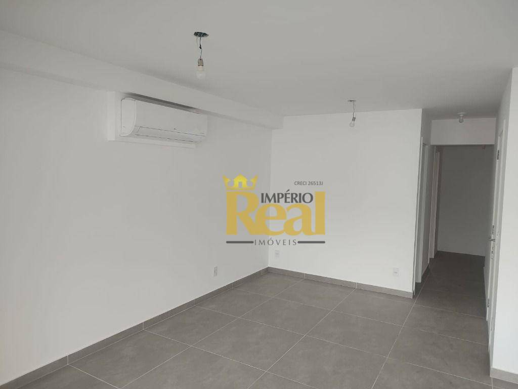 Apartamento à venda com 3 quartos, 151m² - Foto 3