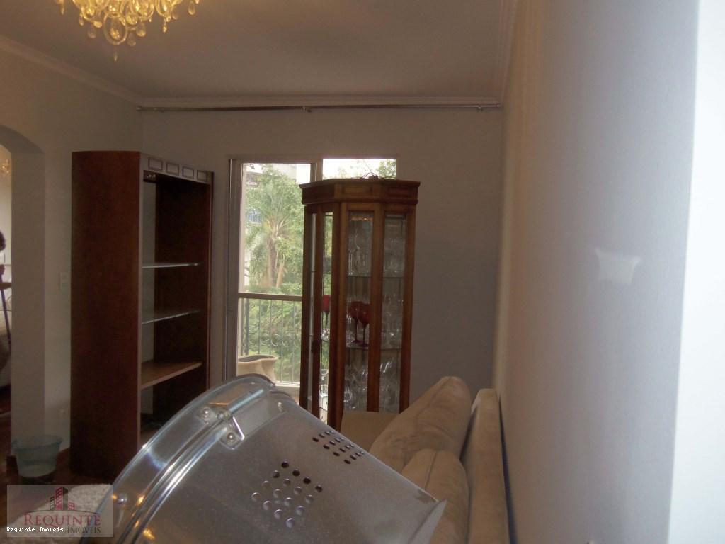 Apartamento para alugar com 2 quartos, 62m² - Foto 14