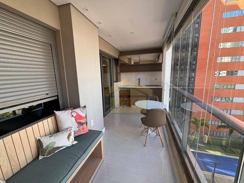 Apartamento à venda com 2 quartos, 72m² - Foto 4