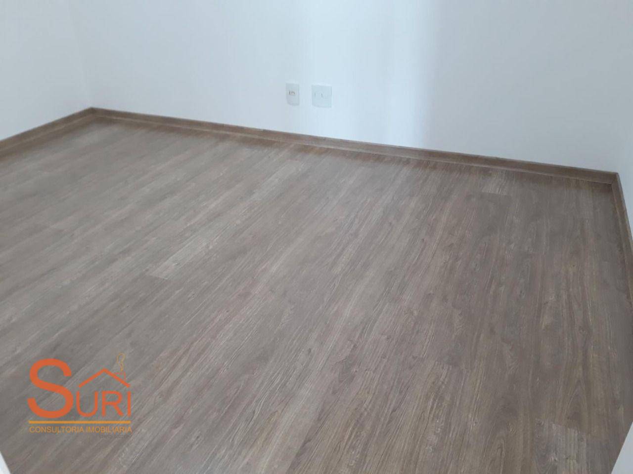 Apartamento à venda com 2 quartos, 70m² - Foto 17