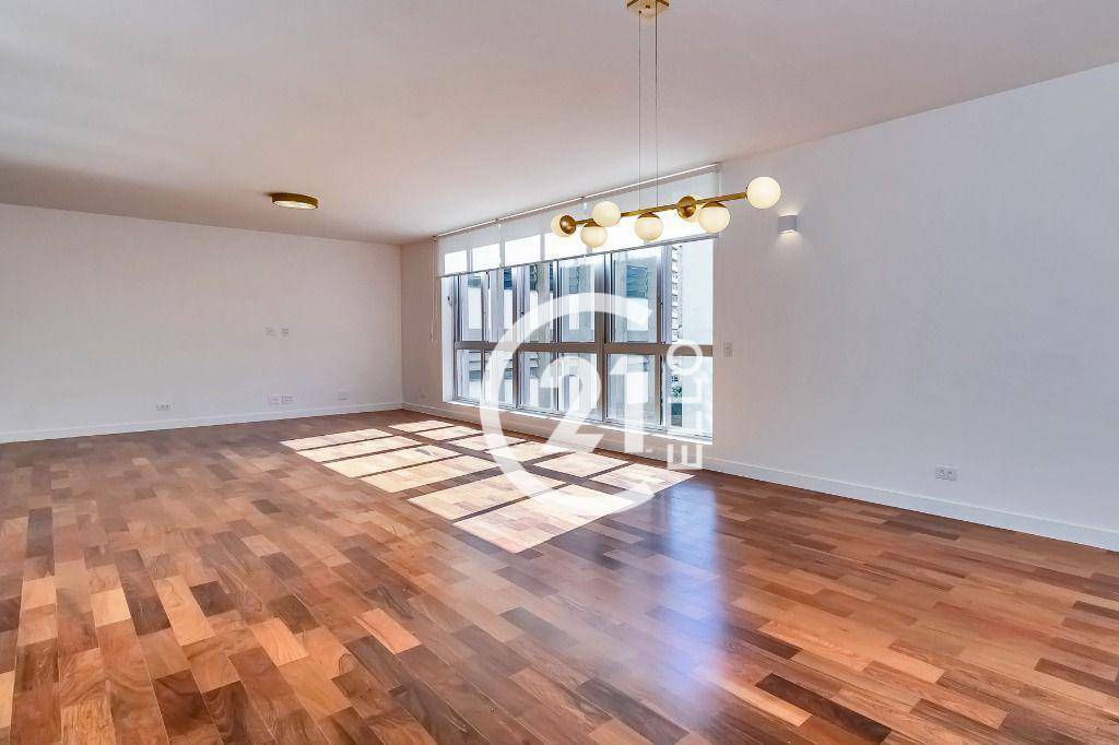 Apartamento à venda com 3 quartos, 267m² - Foto 1