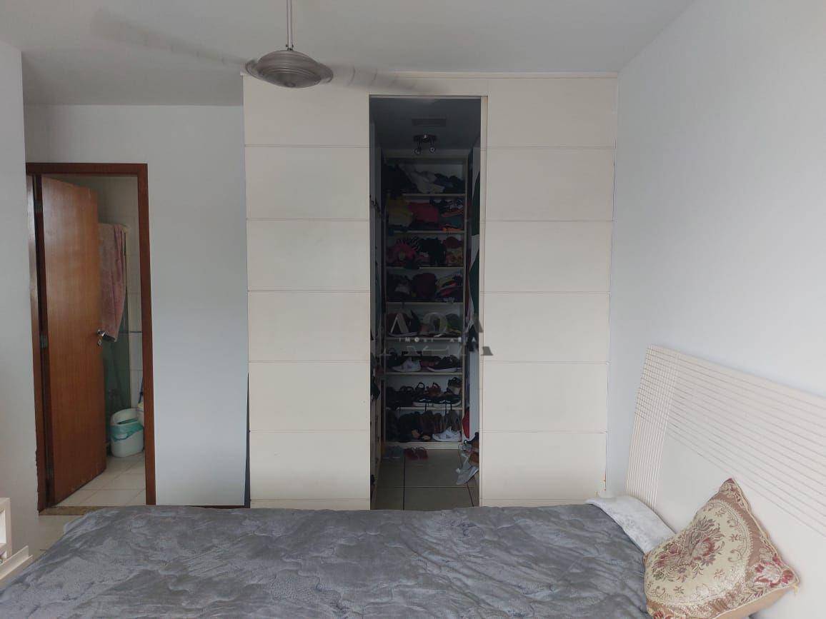 Apartamento à venda com 3 quartos, 115m² - Foto 12