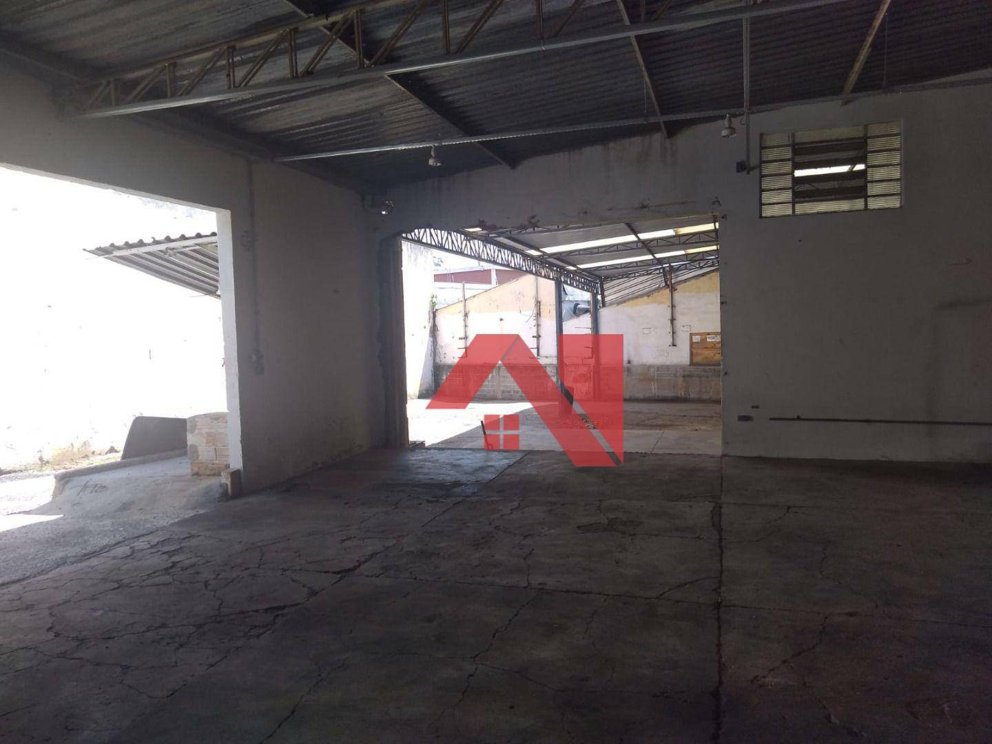 Depósito-Galpão-Armazém para alugar, 300m² - Foto 2