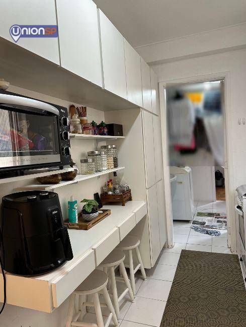 Apartamento à venda com 2 quartos, 82m² - Foto 9