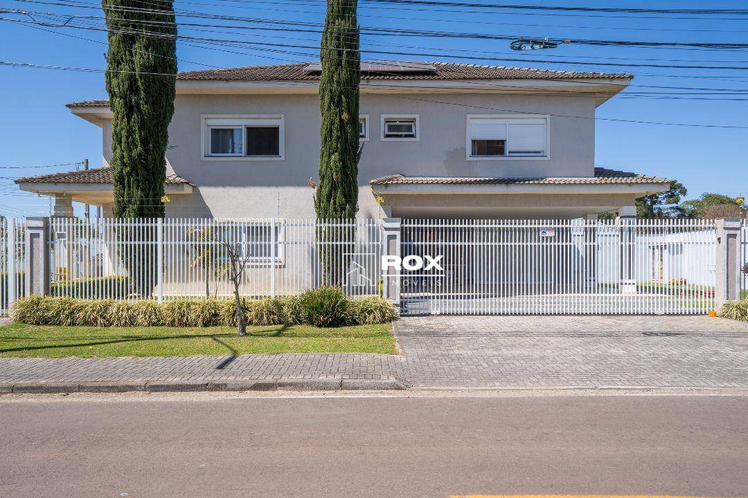 Casa, 3 quartos, 288 m² - Foto 1