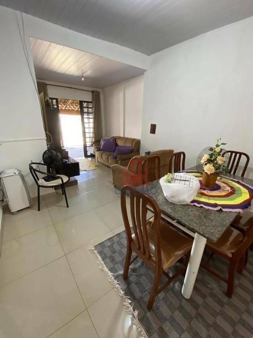 Casa à venda com 5 quartos, 209m² - Foto 15