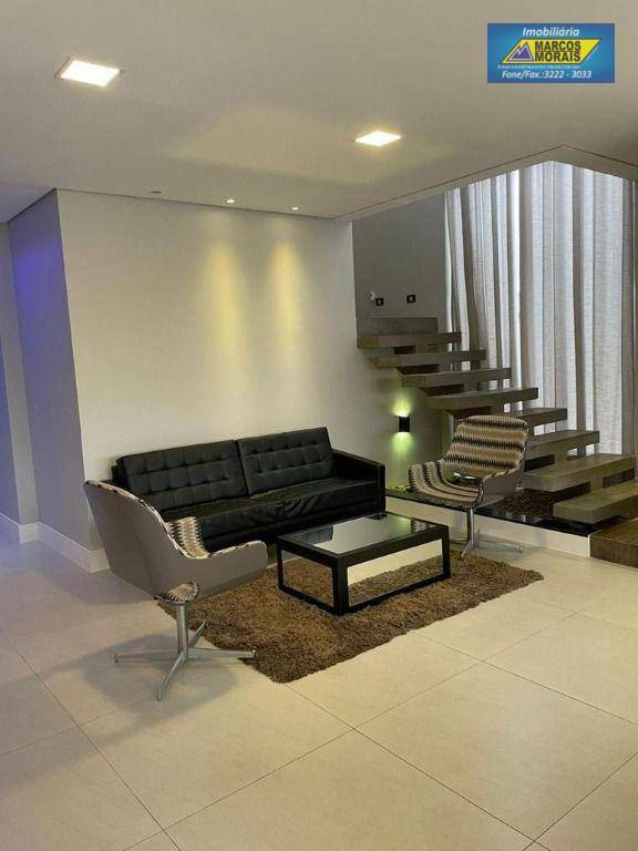 Casa de Condomínio à venda com 3 quartos, 320m² - Foto 4