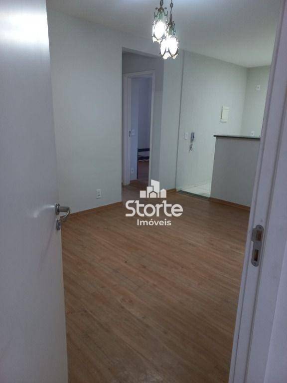 Apartamento à venda com 2 quartos, 50m² - Foto 3