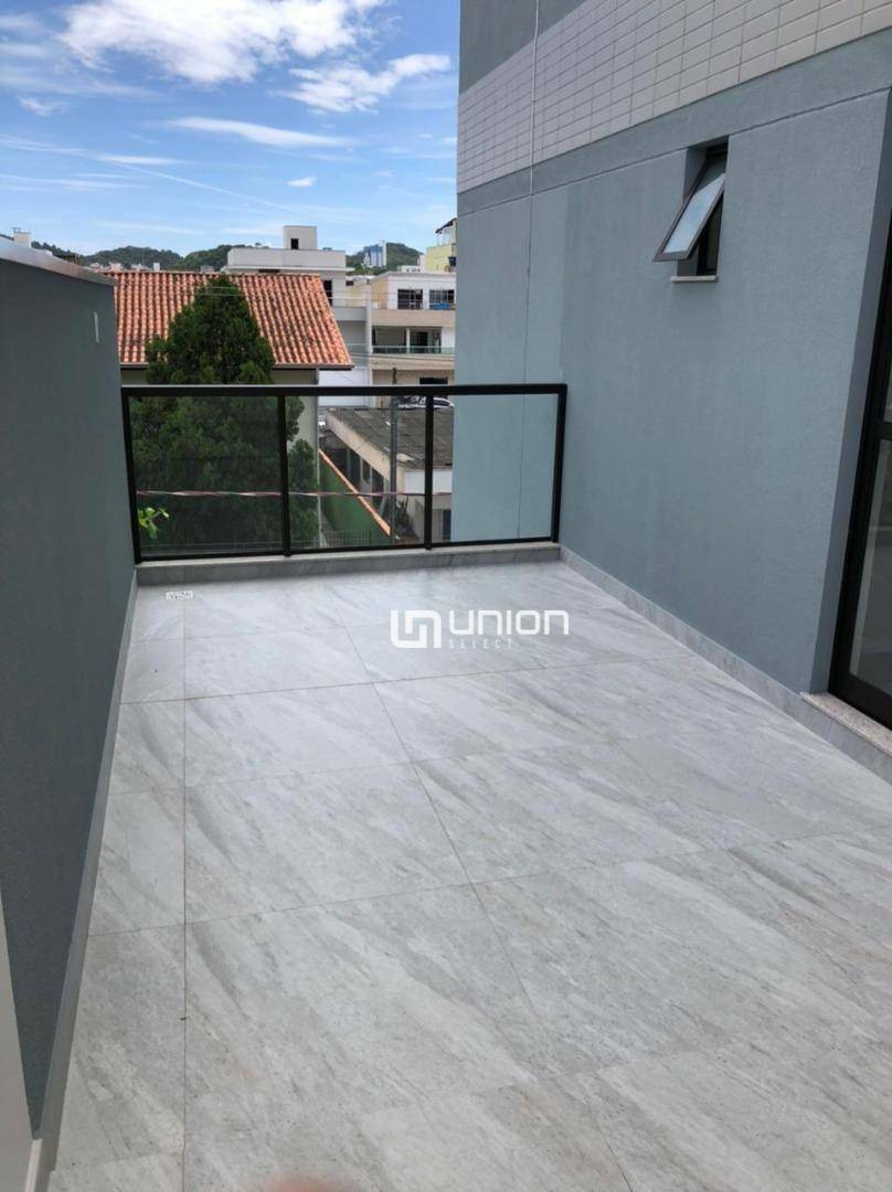 Apartamento à venda com 2 quartos, 84m² - Foto 13