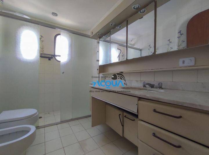 Apartamento à venda com 3 quartos, 136m² - Foto 11