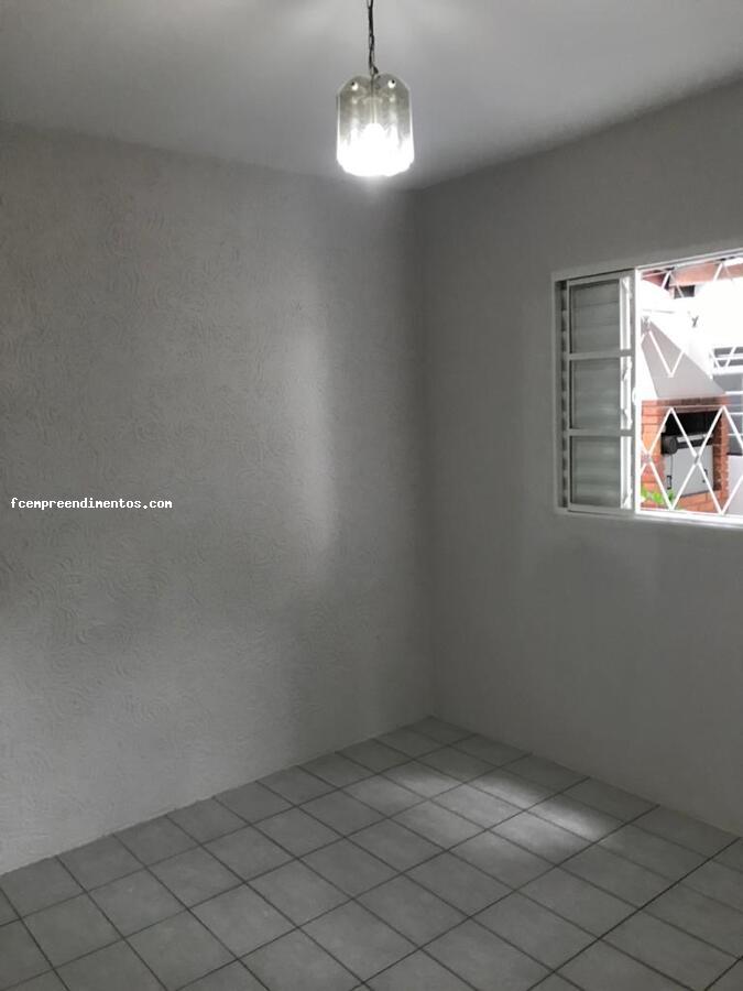 Casa à venda com 3 quartos, 180m² - Foto 15