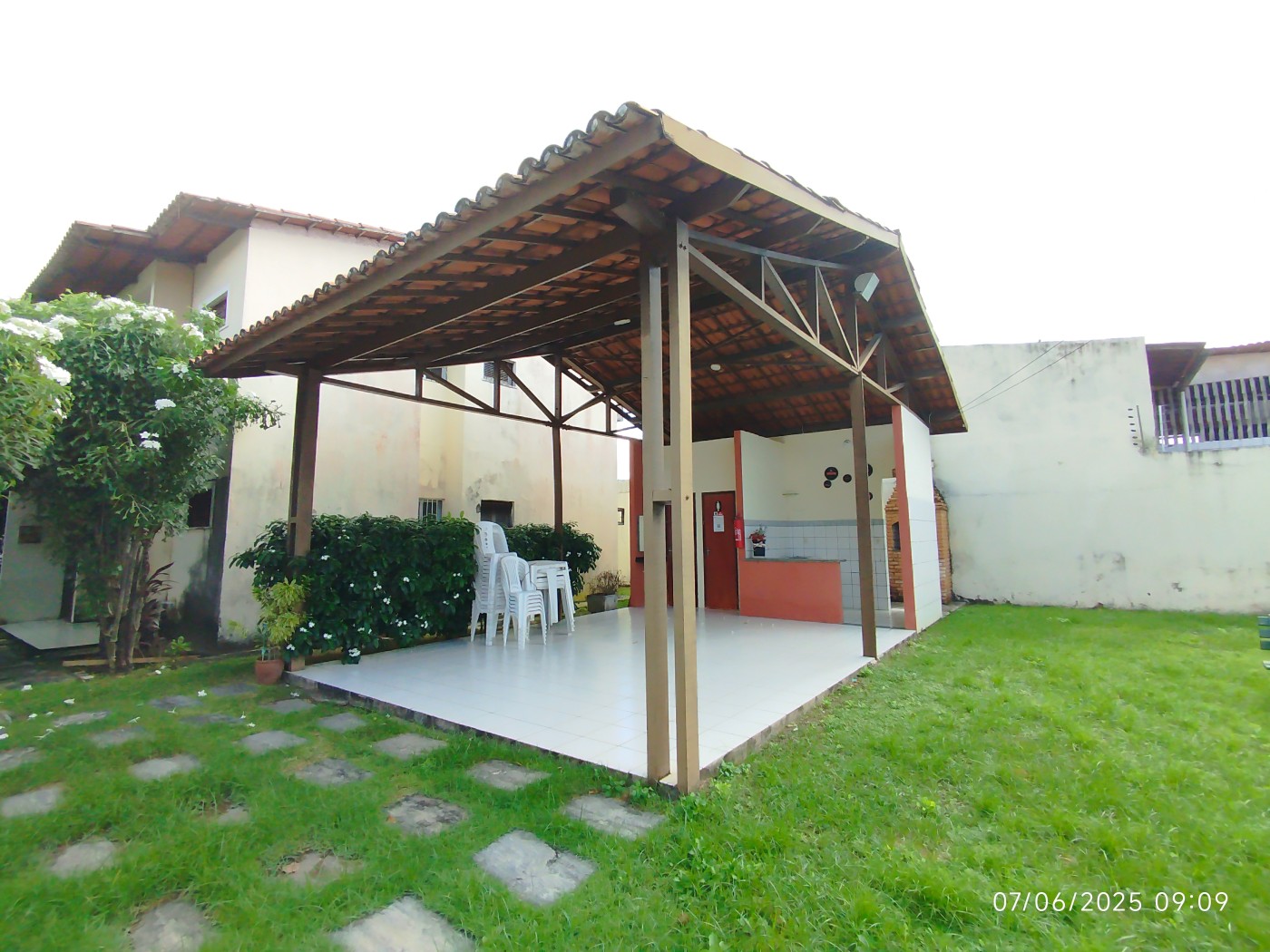 Casa de Condomínio para alugar com 2 quartos, 55m² - Foto 6