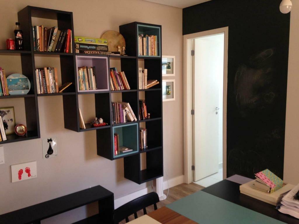 Apartamento à venda com 3 quartos, 181m² - Foto 9