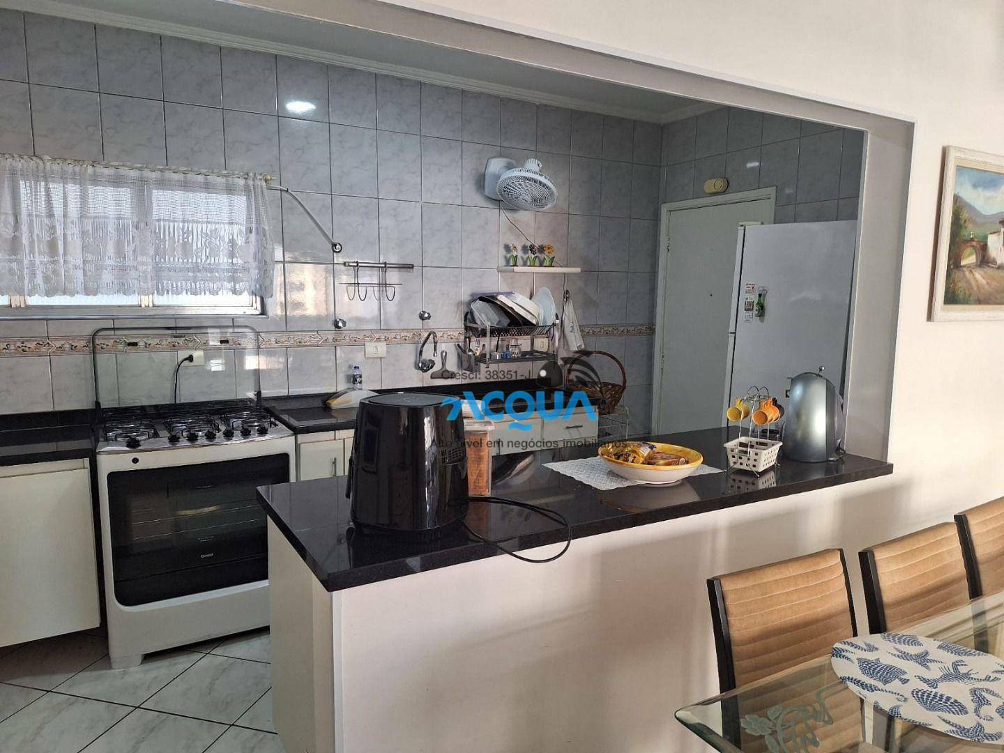 Apartamento à venda com 3 quartos, 155m² - Foto 4