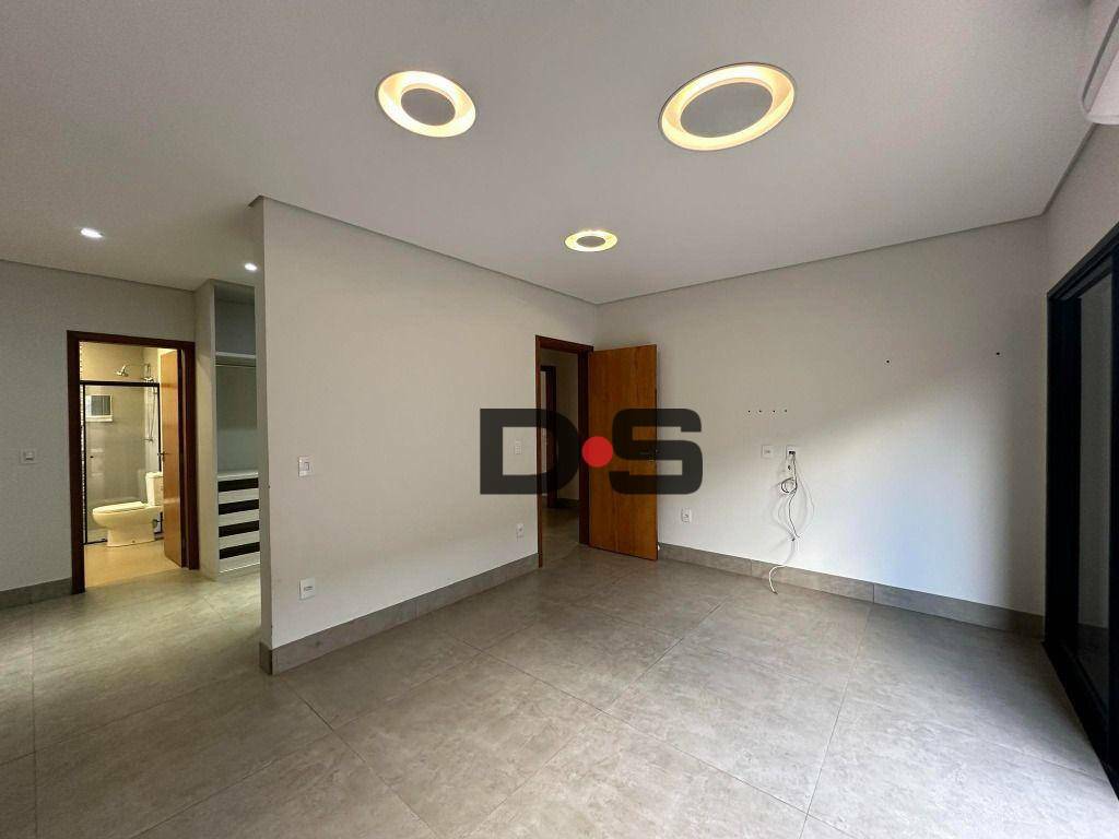 Casa à venda com 3 quartos, 210m² - Foto 13