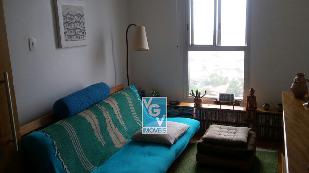 Apartamento à venda com 2 quartos, 70m² - Foto 8