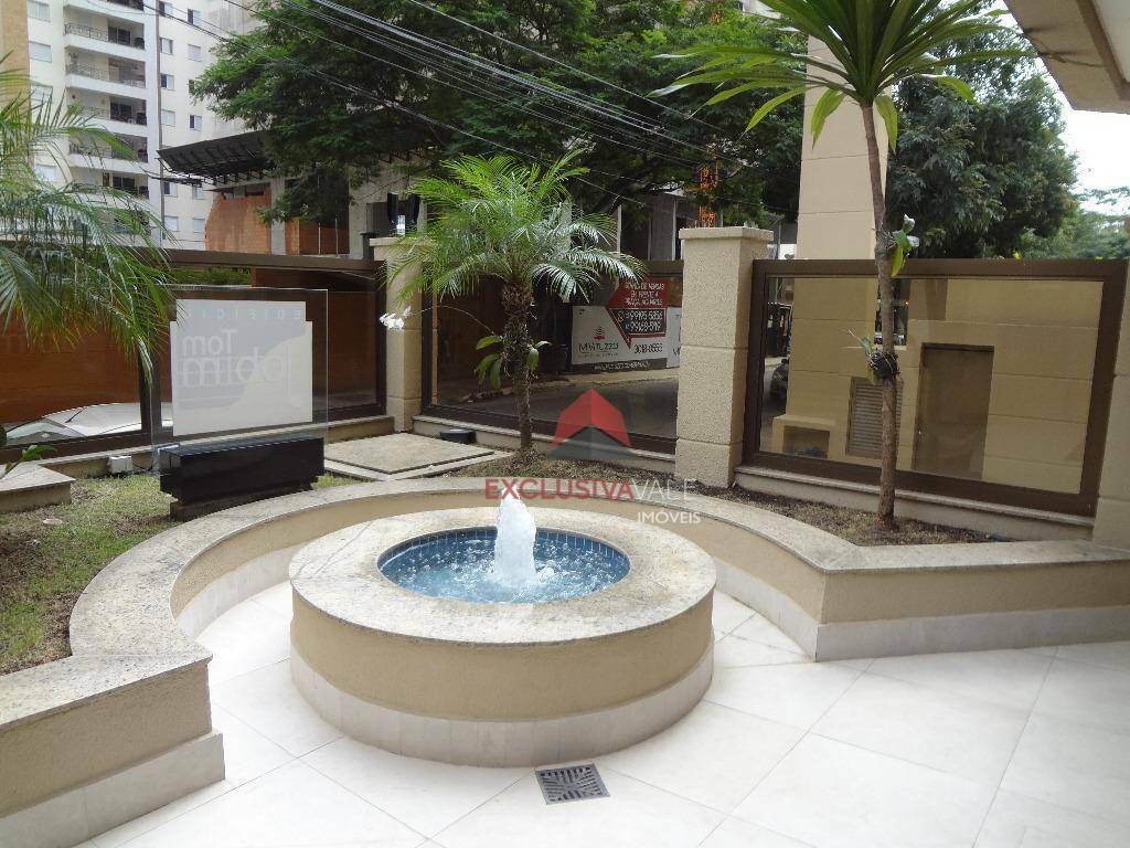 Apartamento para alugar com 4 quartos, 220m² - Foto 13