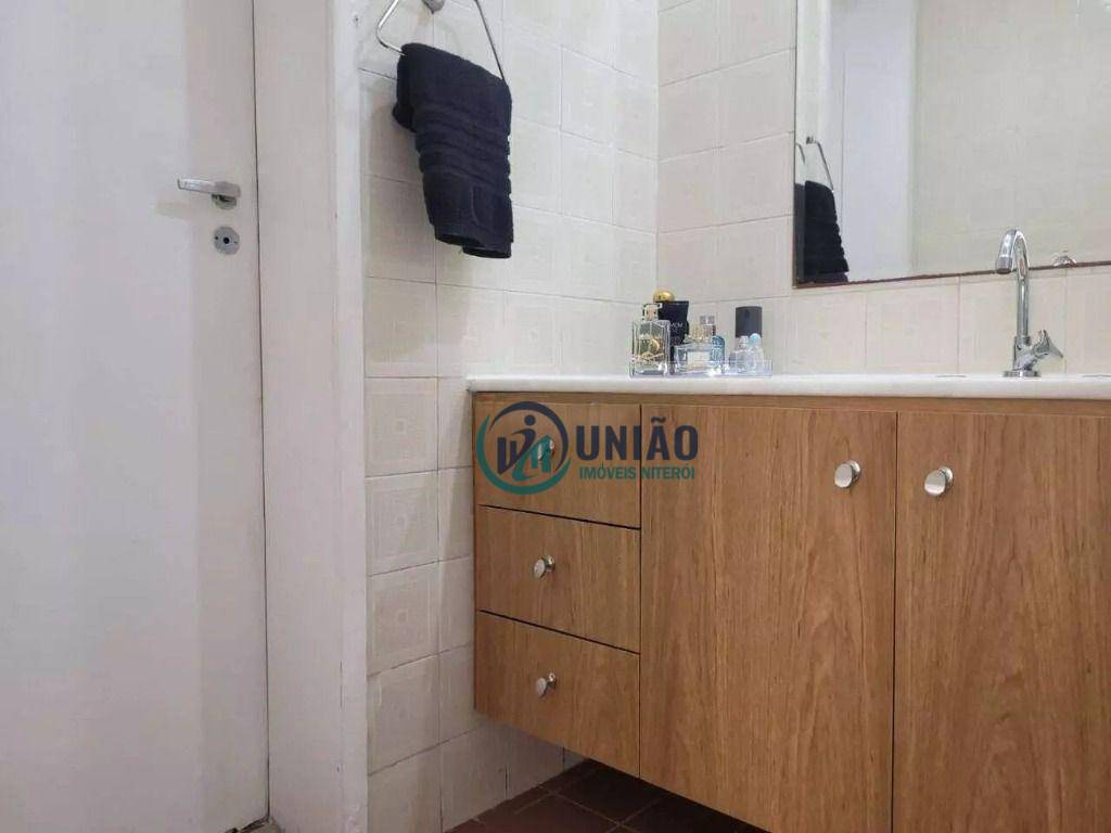 Apartamento à venda com 2 quartos, 85m² - Foto 13