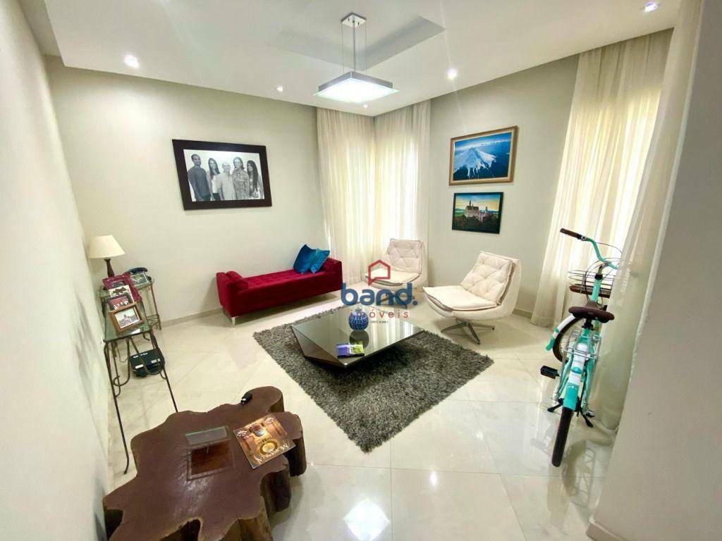 Casa de Condomínio à venda com 4 quartos, 397m² - Foto 13