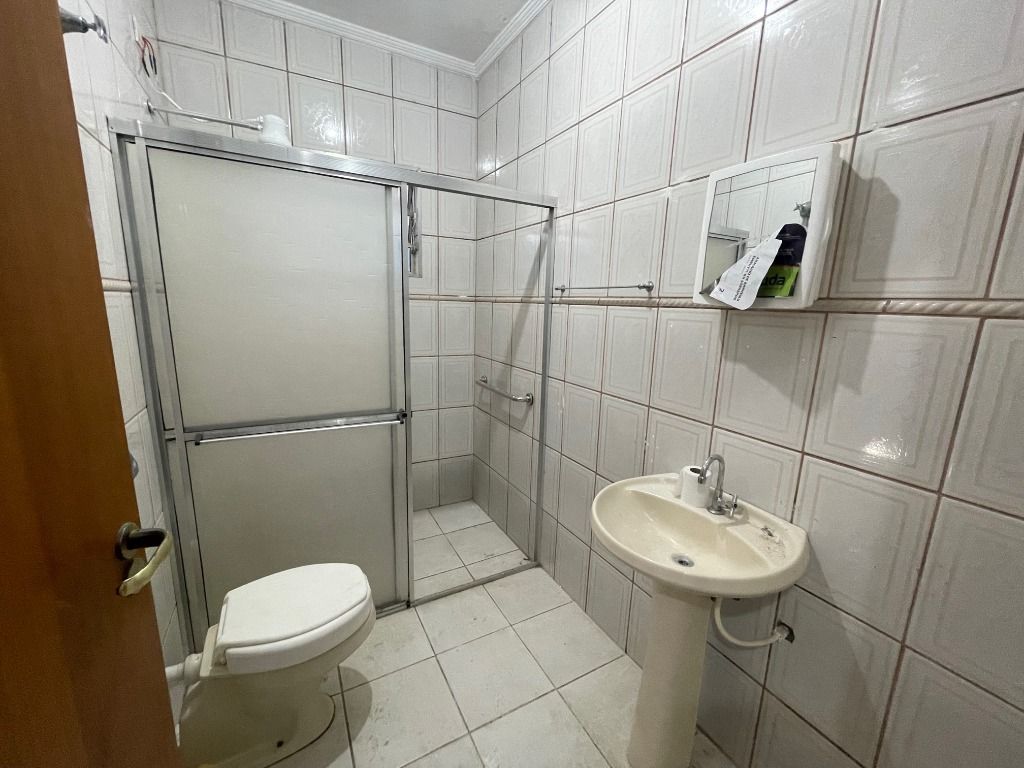 Casa à venda com 2 quartos, 125m² - Foto 18