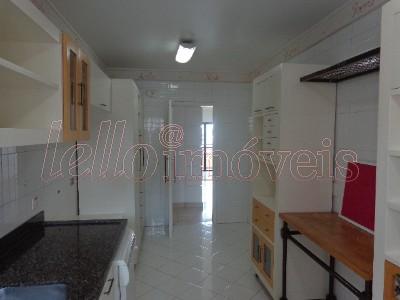 Apartamento para alugar com 2 quartos, 125m² - Foto 16