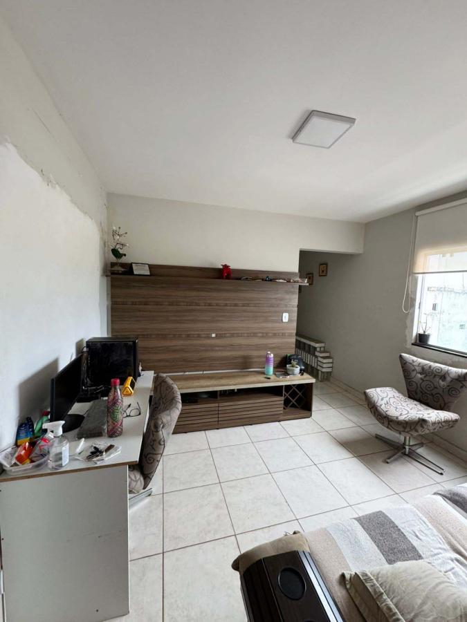 Apartamento à venda com 2 quartos, 67m² - Foto 11