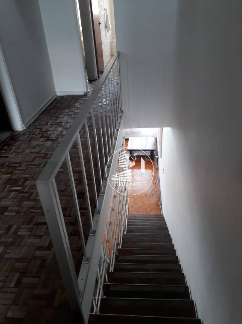 Sobrado à venda com 3 quartos, 180m² - Foto 10