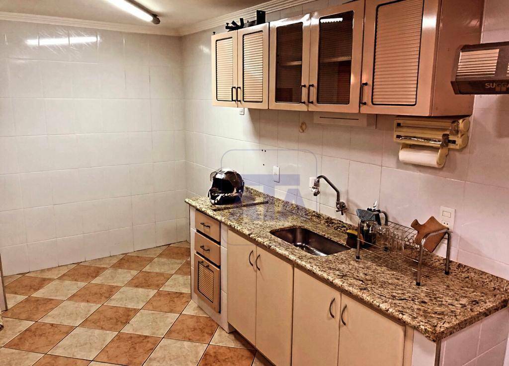 Apartamento para alugar com 2 quartos, 68m² - Foto 5