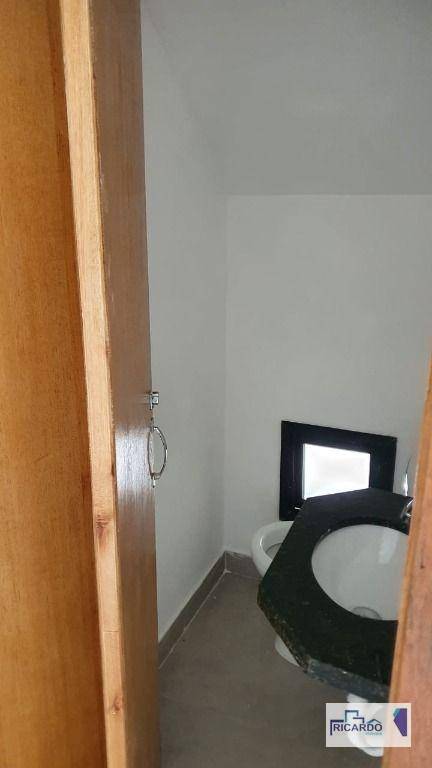 Sobrado à venda com 3 quartos, 100m² - Foto 22