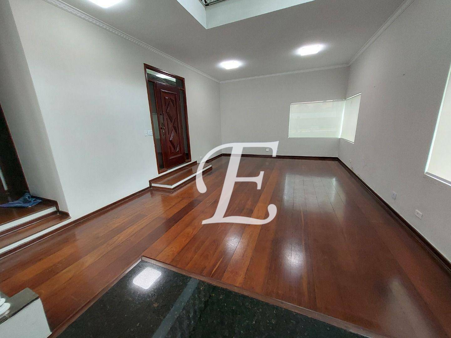 Casa de Condomínio para alugar com 4 quartos, 362m² - Foto 41