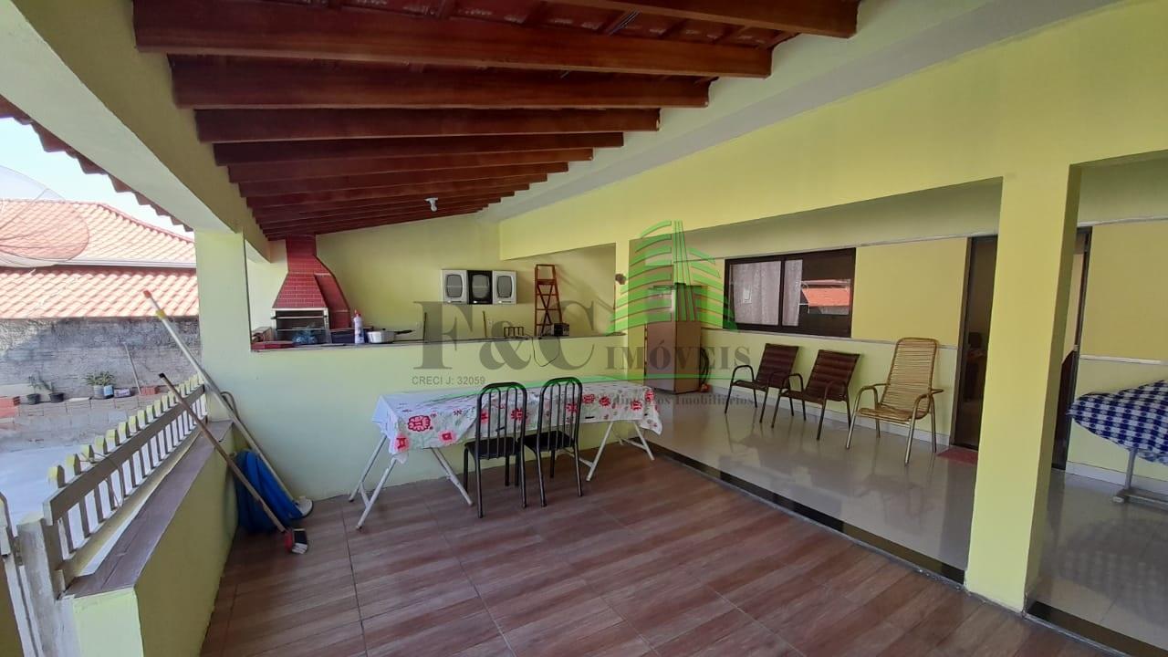 Fazenda à venda com 4 quartos, 500m² - Foto 1