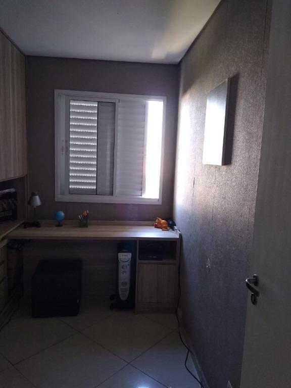 Apartamento à venda com 3 quartos, 85m² - Foto 17