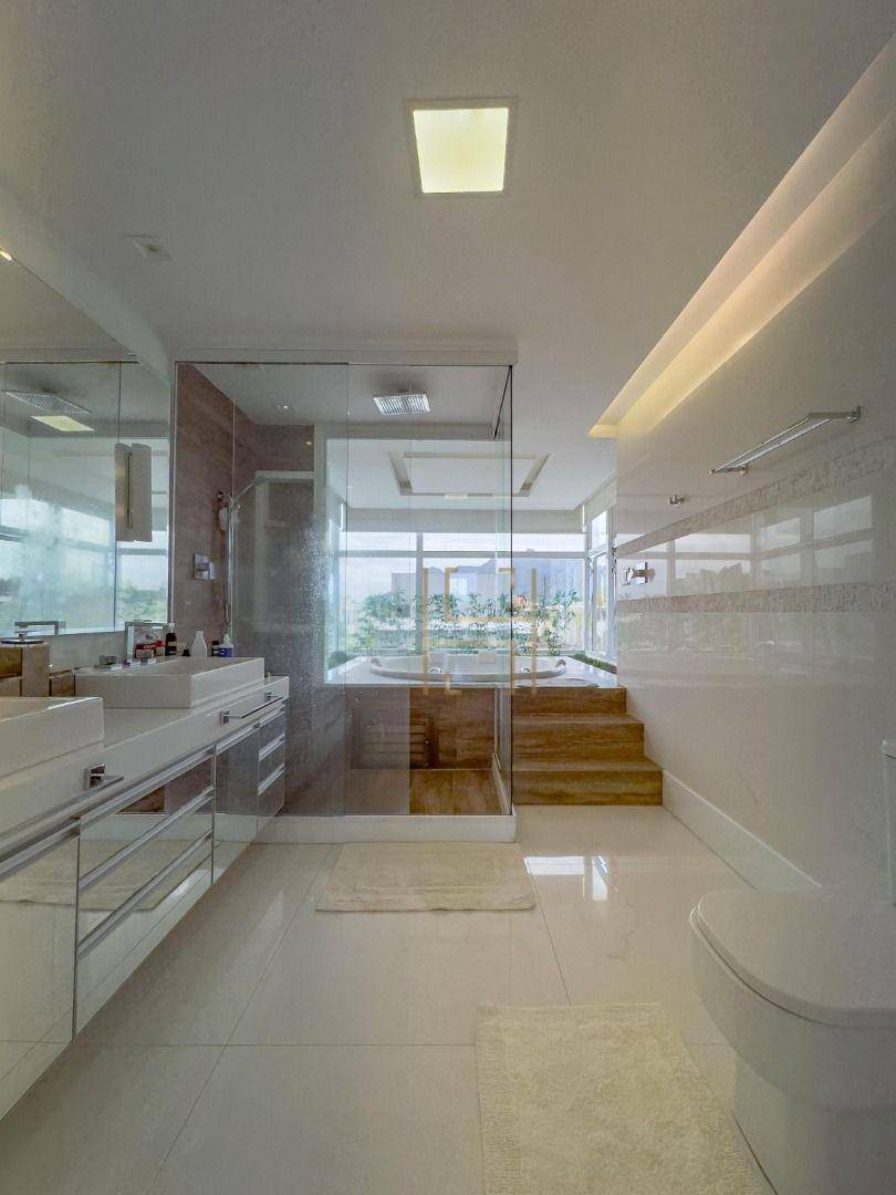 Casa de Condomínio à venda com 4 quartos, 350m² - Foto 7