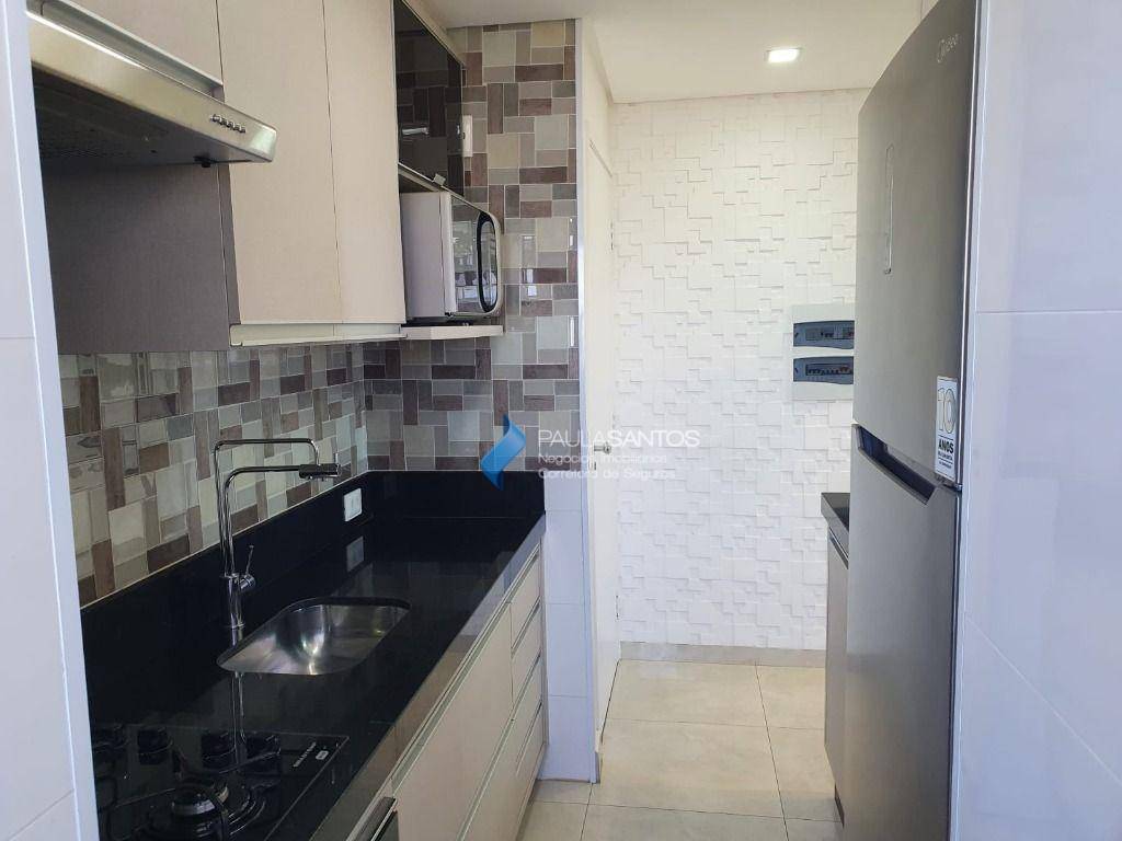 Apartamento para alugar com 2 quartos, 56m² - Foto 14
