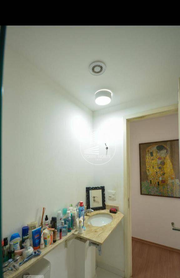 Apartamento à venda com 2 quartos, 49m² - Foto 18