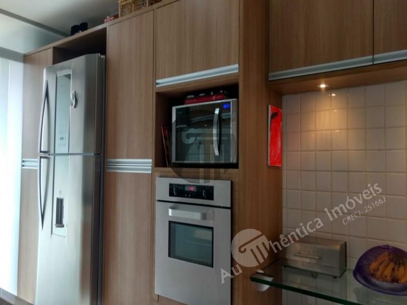 Apartamento à venda com 2 quartos, 84m² - Foto 19