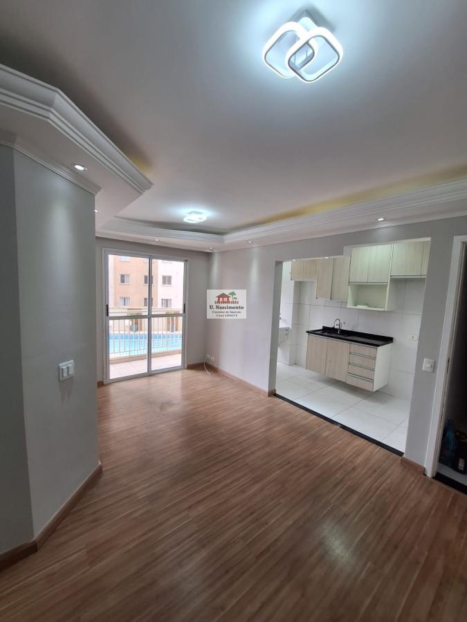 Apartamento à venda com 2 quartos, 48m² - Foto 4