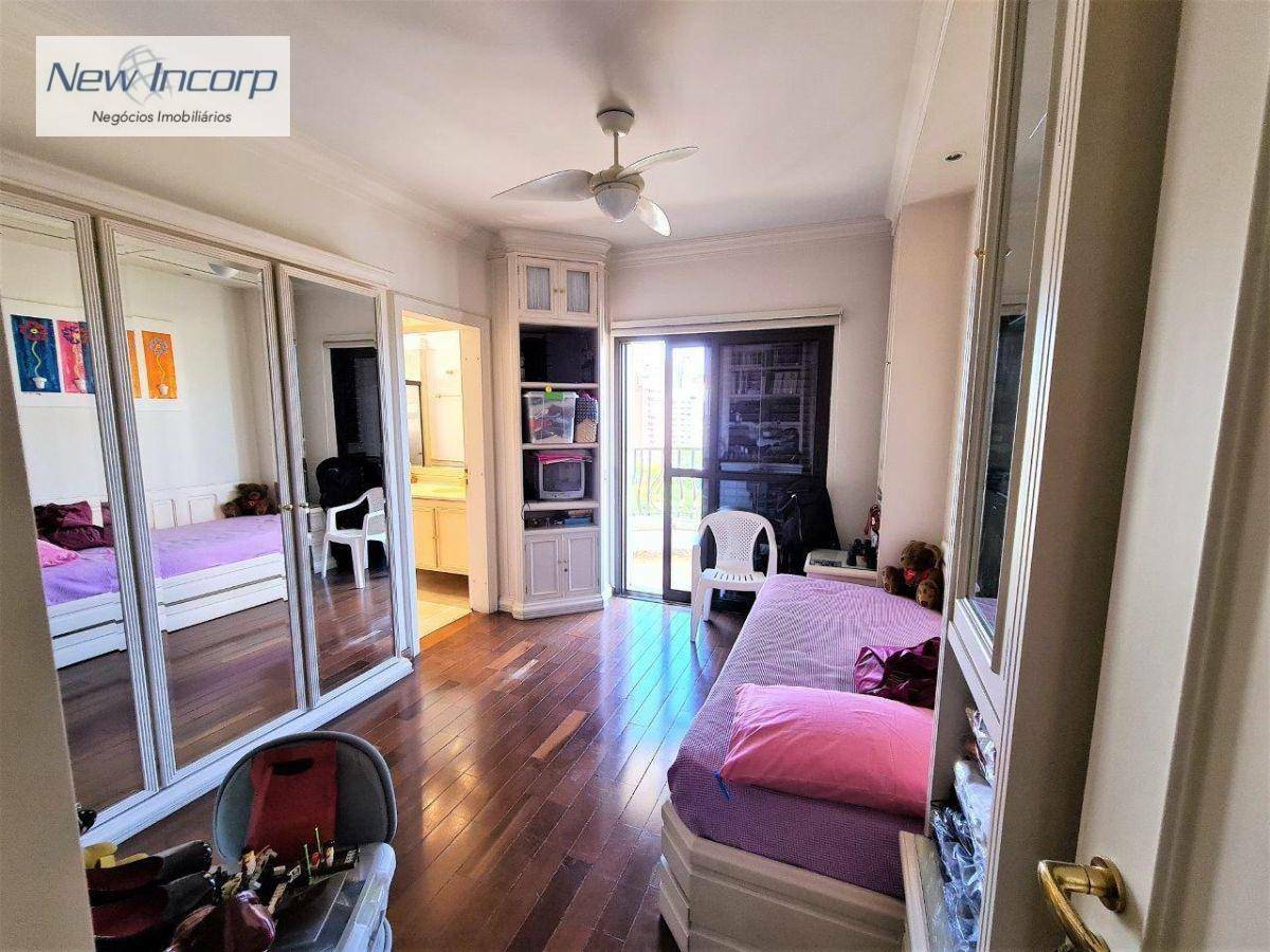 Apartamento à venda com 4 quartos, 257m² - Foto 14