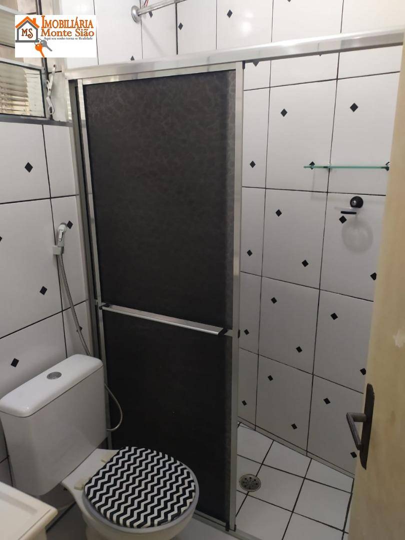 Casa à venda com 4 quartos, 200m² - Foto 16