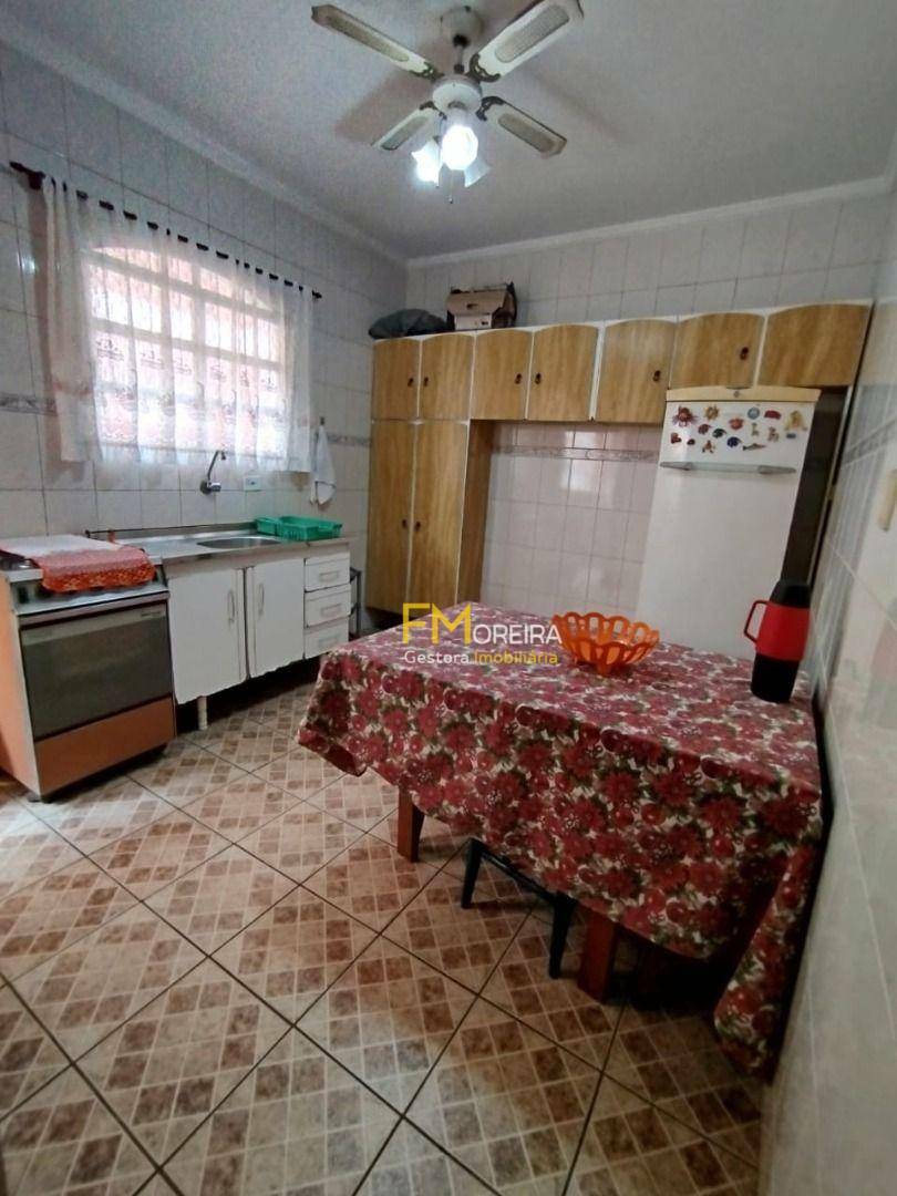 Apartamento à venda com 2 quartos, 66m² - Foto 17